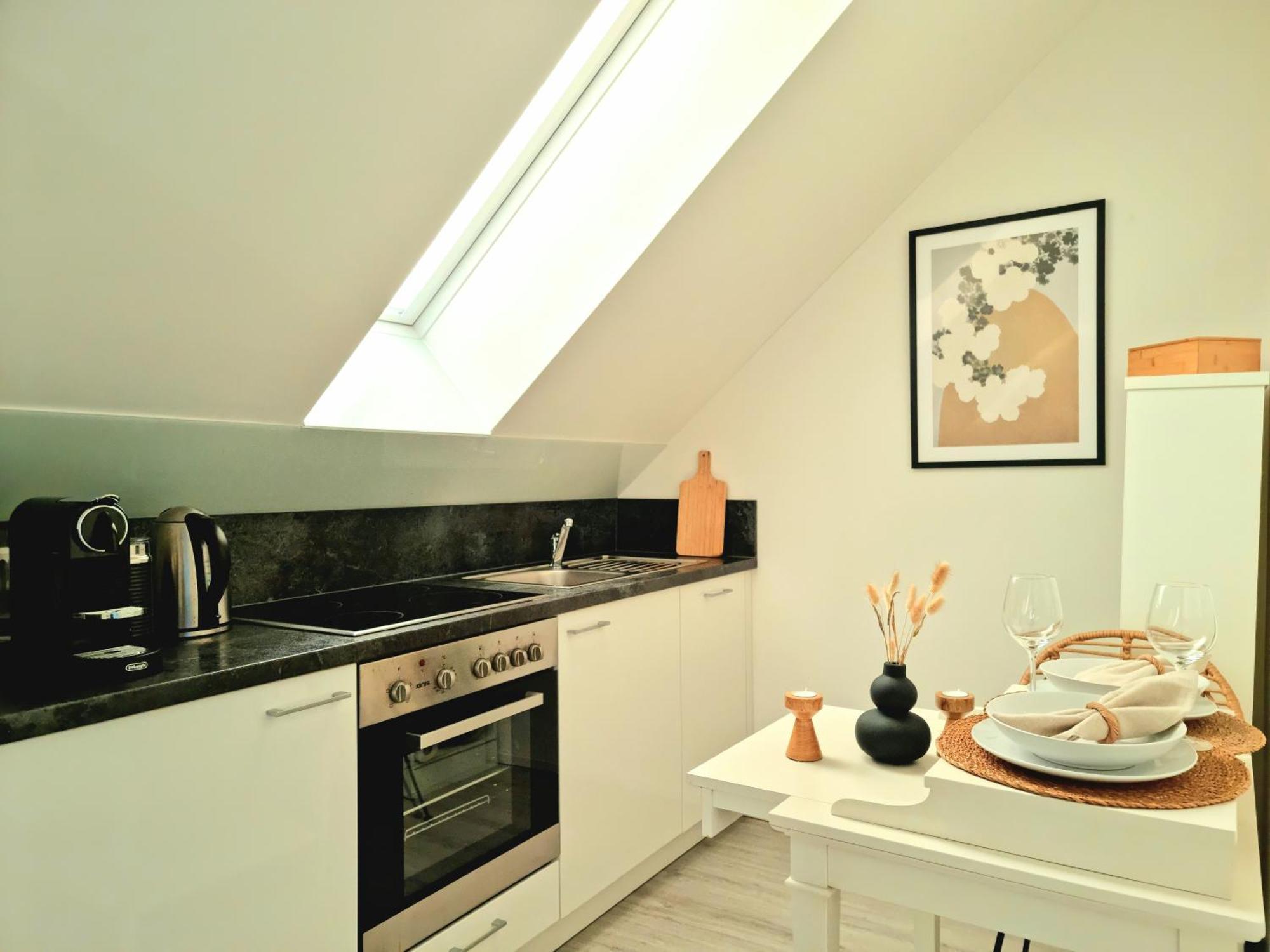 Homestay-Stylish, Zentral- Loft Apartment-Parking Ингольштадт Экстерьер фото