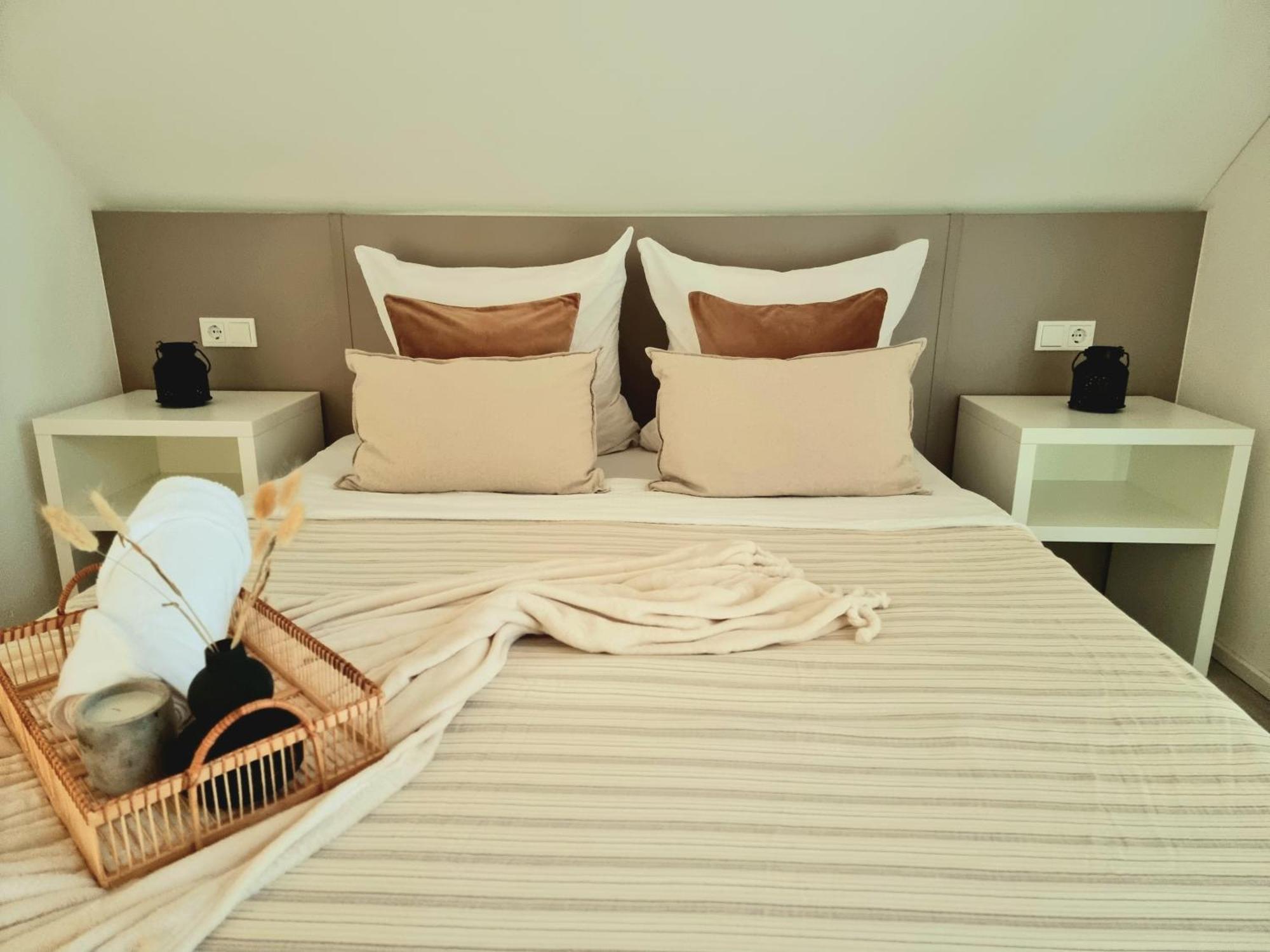 Homestay-Stylish, Zentral- Loft Apartment-Parking Ингольштадт Экстерьер фото